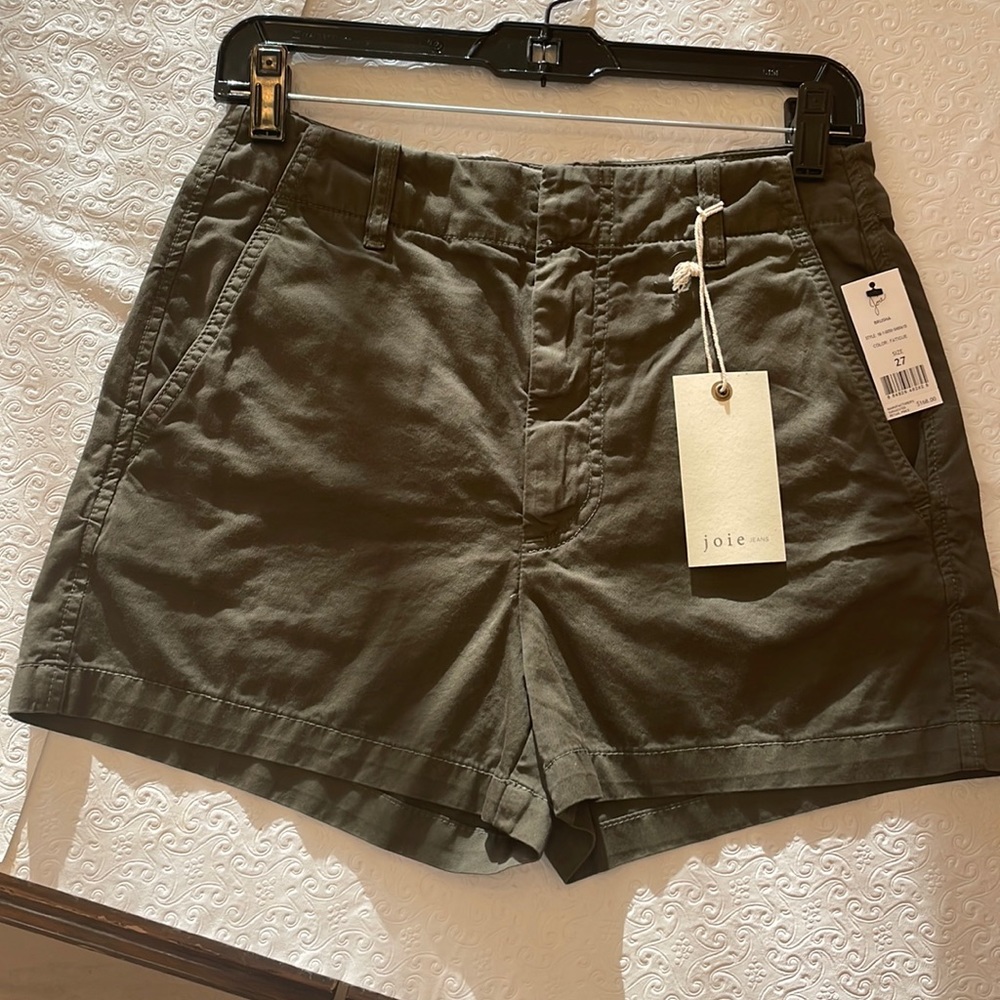 BRAND NEW Joie hunter green shorts